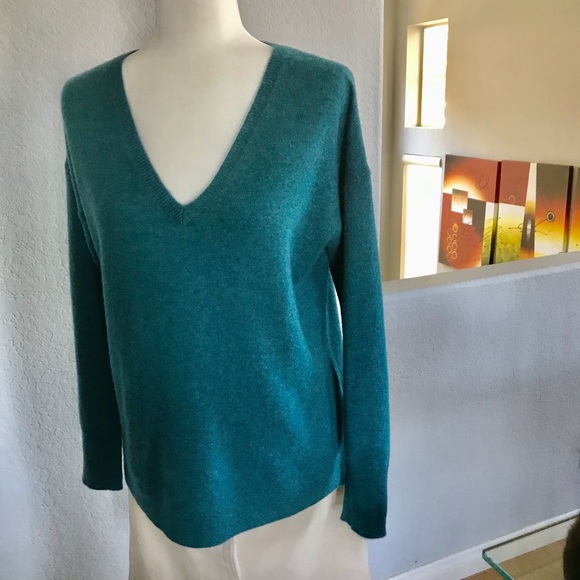 Cashmere sweater - Picture 3 of 6